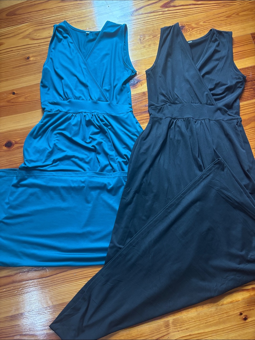 Sleeveless Maxi Dress in Teal and Black